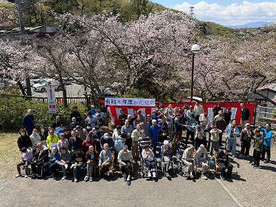 進和やましろホーム