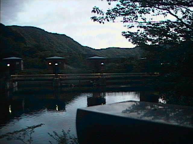 湖尻水門付近 [Kojiri Water Gate] のカメラ画像